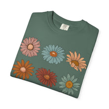 Vintage Daisy Grid Tee - Retro Floral Graphic T-Shirt