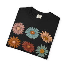 Vintage Daisy Grid Tee - Retro Floral Graphic T-Shirt