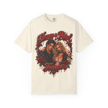 Personalized Gothic Couple Shirt with Custom Photo & Names – Dark Romance Couple’s Gift