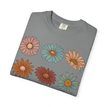 Vintage Daisy Grid Tee - Retro Floral Graphic T-Shirt
