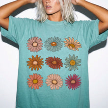 Vintage Daisy Grid Tee - Retro Floral Graphic T-Shirt
