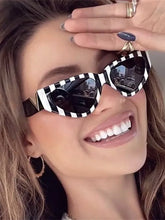 Chic Designer's Inspired Cat Eye Sunglasses UV400 - Foxie